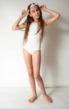Young Model Kusha 9y
